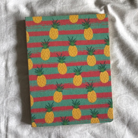 NWOT Pineapple Paradise Journal Notebook - Picture 3 of 6